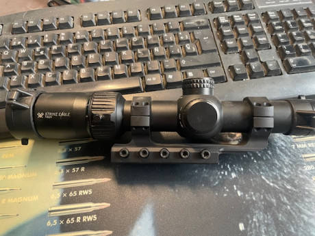 Vendo visor vortex , modelo 1-8x24 strike eagle , esta en muy buen estado, con montura leupold.Precio 02