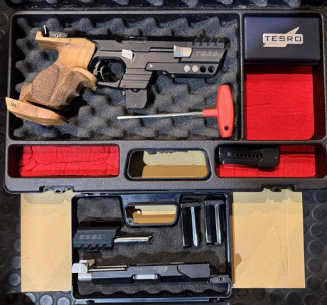 Buenas tardes, vendo Tesro con dos cañones, cacha L, 2000 euros, transporte aparte, un saludo 00