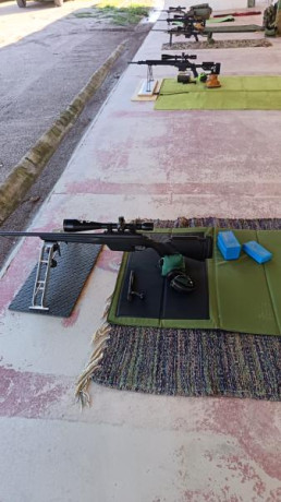 Buenas tardes, vendo rifle francotirador calibre 308, máxima calidad, con 1.200 disparos. Pido 1200 euros 00