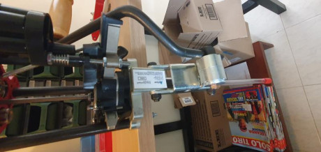 En Venta Prensa Lee Mod. Auto breech lock Pro Nueva Sin Usar, Con Certificado de Homologacion. Se vende 01