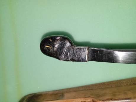 Saludos a todo el foro, hace años compre la carabina que pongo en las fotos. La deje funcionando pero 30