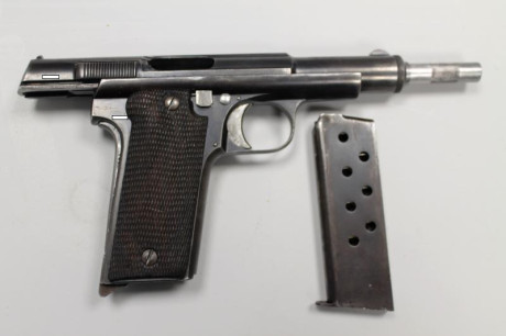 Buenos dias

Un compañero (no tiene nick en este foro) vende una Astra 400  guiada en Tiro Deportivo  01