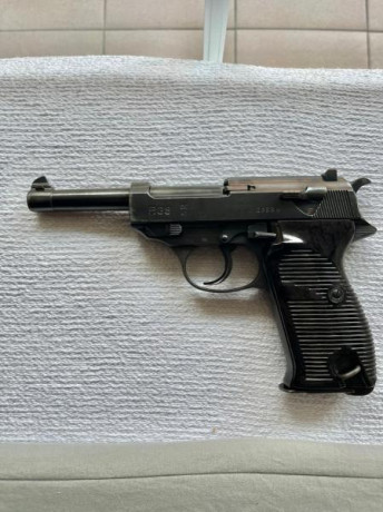 *SE VENDE:* 

Pistola *WALTHER P38, año 1942,* con marcajes, calibre 9 parabellum.

 *Precio: 1200€* + 01