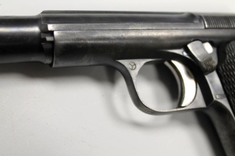 Buenos dias

Un compañero (no tiene nick en este foro) vende una Astra 400  guiada en Tiro Deportivo  10