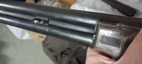 Escopeta del año 1941, calibre 12/70, en buen estado, ajusta perfecta, sin picado en los cañones, 66cm 00