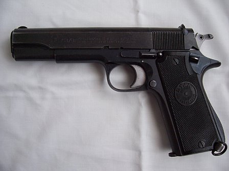 Hola compañeros, 

Con todo este lio sobre el borrador del nuevo reglamento de armas, me he puesto a pensar 110