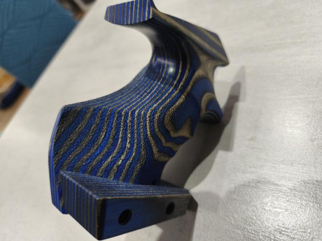 Buenos días ,vendo cacha para walther GSP 500 talla M
sin ningún tipo de modificación ,en perfectas condiciones 01