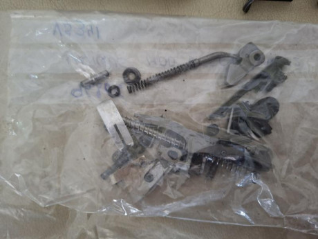 Vendo dos pistolas Unique, una del 22 lr, y otra de 32 sw, ambas en perfecto estado de uso y funcionamiento.

No 20
