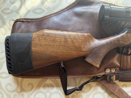 Por jubilación vendo este rifle de cerrojo Sauer 202 calibre 30-06 con visor Zeiss Diavary Z 2,5-10x50 01