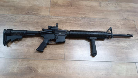 Vendo precioso rifle Oberland Arms modelo OA-15, del calibre 222 REM. Está impoluto,como se puede ver 01