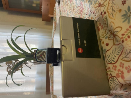 Vendo punto rojo Leica Tempus 2 ASPH.
Absolutamente de REestreno. Se monto en un rifle defectuoso que 11
