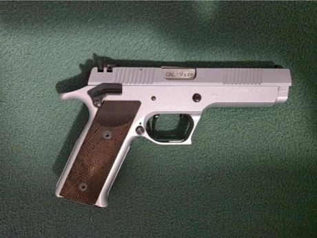 Vendo Pardini GT-9 de 9mm Parabellum. 
1.300€
Con poco uso, únicamente tiene un pequeño rasguño que se 02