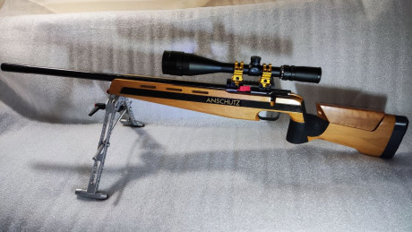 Buenos Días.

Se vende carabina de competición calibre  .22 LR Anschutz 1903 Match 64  .

Rifle de reconocido 02