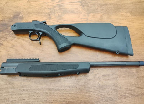 Rifle monotiro desmontable Bergara BA13 Take Down calibre 243 Win.
Impecable estado. Ninguna marca. Pasa 00