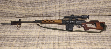 Hola, como tenia que buscar una mira telescopica para vender he tenido que sacar algunos rifles que molestaban! 120