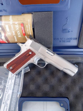 "VENDO" pistola COLT G.I. MATCH  cal. 45 ACP con maletín original, manuales y un cargador, acero 01