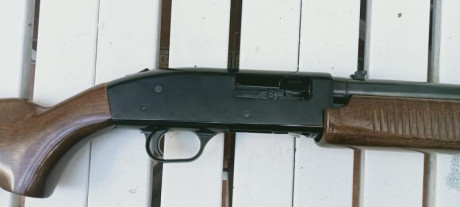 Se pone a la venta escopeta de corredera Mossberg 500 ATP, todo un clásico para nostálgicos, un arma de 170