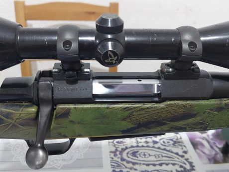 Vendo rifle Browning A-Bolt culata mimetizada de material sintético, recamarado para el cartucho 243 WSSM 00