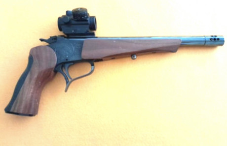 Se ofrece una magnífica pistola como nueva, muy poco uso Thomson Center Contender 357 cañón 10” con freno 00