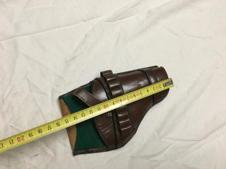 LOTE DE FUNDAS ..
Se vende lote de fundas 125 euros. 21