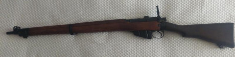 Vendo carabina LEE-ENFIELD No9 Mk1 del calibre.22 l.r.
Fabricada en 1957 por Parker Hale para la marina 01