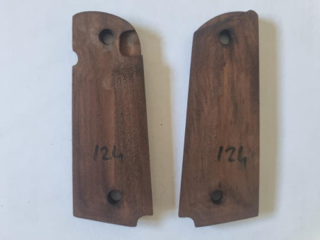 VENDIDO vende cachas de madera para pistola COLT 1911 nueva. Precio 35 euros. 00