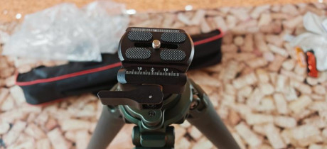 Pongo a la venta este fantástico trípode de la marca Manbily, el modelo QM-364 PA. Sin uso alguno, solo 21