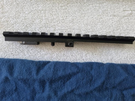 Se vende monturas para alza de rifle MOSIN NAGANT con anillas de acero y visor BURRIS HANDGUN de 2-7×32 10