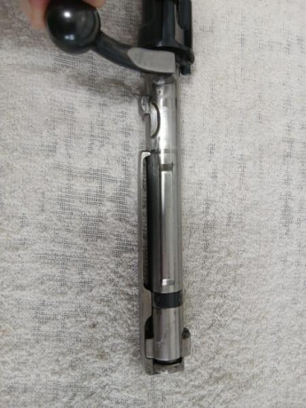 Vendo rifle VOERE calibre 30-06 con monturas apel y visor Lisenfeld 4x32 y maderas al aceite recién hechas. 130