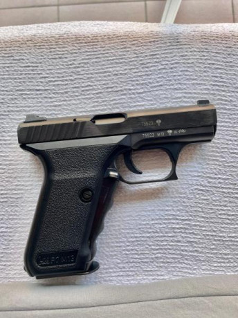 *SE VENDE:* 

 *HK P7 M13* , calibre 9mm.

Una auténtica joya , en perfecto estado.
Guiada en F

 *Precio: 00