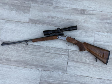 Vendo precioso rifle Monotiro calibre 243 WM, muy pocos tiros, con visor ZEISS Diavari-Z 1,5-6X42.
PRECIO: 02
