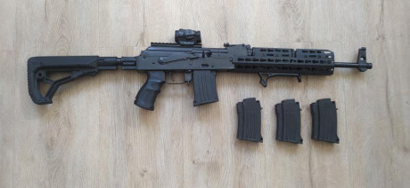 Se vende conjunto completo para Recorridos de Tiro compuesto por:
Chiappa RAK-9 preparada para competición.
Guardamanos, 02