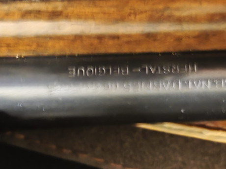 Se que las ultimas series de estos rifles fueron el modelo Safari. Tambien se que los ultimos llevaban 81
