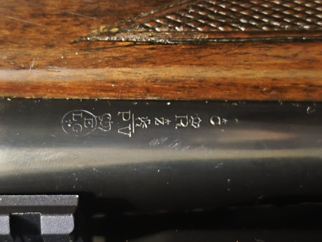 Se que las ultimas series de estos rifles fueron el modelo Safari. Tambien se que los ultimos llevaban 80