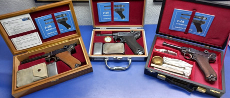 Manuales desarme paso a paso en imágenes y texto de las siguientes armas:

Luger P-08
Astra 400
Walther 50