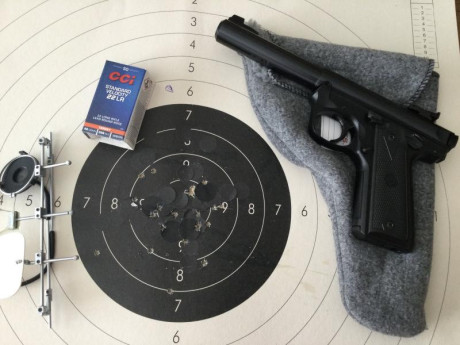 Esta arma la he adquirido muy recientemente. Quería una 22 nueva, sin gastar en un arma top. Como he tenido 01