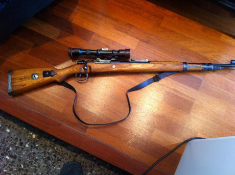 Hola, como tenia que buscar una mira telescopica para vender he tenido que sacar algunos rifles que molestaban! 141