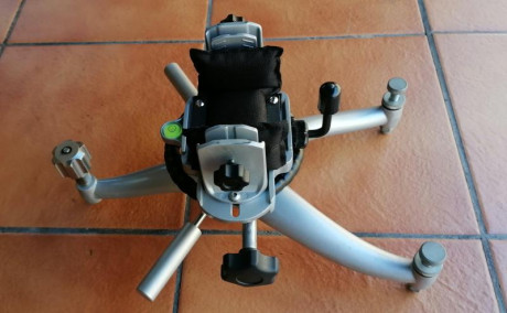 Pongo a la venta esta torreta, es una caldwell rock BR competition pero modificada. Lleva manetas mecanizadas 00