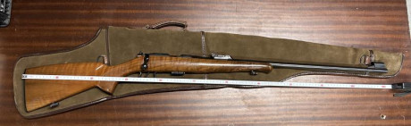 Hola, vendo rifle BRNO ARMS 22 LONG, viene de herencia, y yo no uso estas cosas.
Se vende con su correa 01