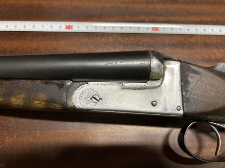 Hola vendo escopeta I UGARTECHEA del calibre 12.
La vendo por venir de herencia y yo no entiendo de esto 00