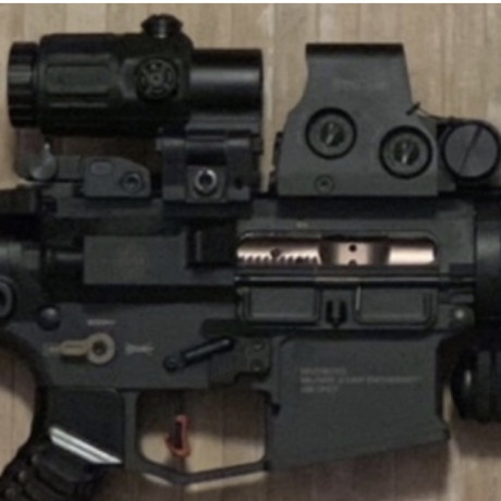 Hola companeros.

No se si esto deberia ir en el subforo de armas militares, perdonadme si me he equivocado.

Hola 160