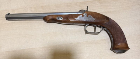 Buenos días
En venta pistola  Le PAGE  de Pedersoli. 
Cal .44
En muy buen estado de conservación.
Precio: 00