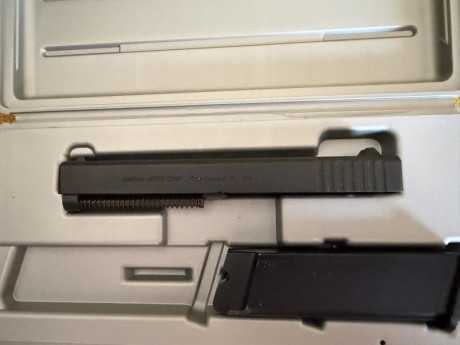 Glock 17 Gen 3 con carro del 22.

Arma casi de estreno estado mas que excelente. En su caja original con 01