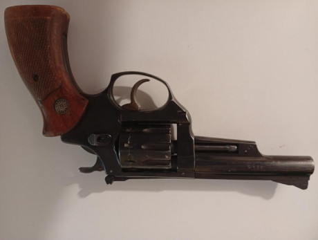Buenos días, por motivos de cupo vendo walther p22 en estado casi nuevo, utilizado muy poco para precisión, 31