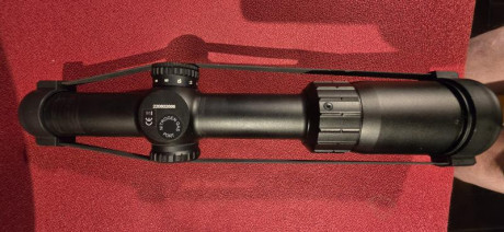 Vendo este visor. No está estrenado, solo montado al rifle, no ha salido a cazar aún. Ideal para batidas, 11
