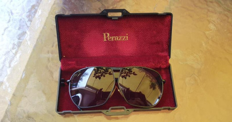 Gafas de Tiro Marca PERAZZI en su Maletín Original Perazzi. Precio 70€ Interesados tel. 636111985 02