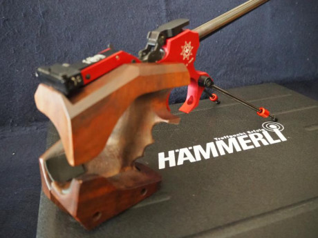 Vendo mi  Hämmerli FP-10 , para la modalidad de  Pistola Libre .

Está en perfecto estado y su funcionamiento 30