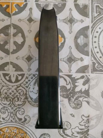 Buenas tardes, removiendo en el baúl de los recuerdos he encontrado un cargador de pistola Star modelo 01