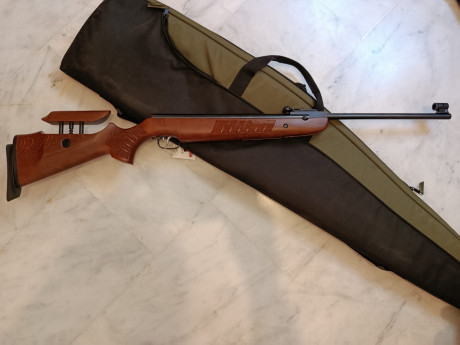 Vendo carabina Weihrauch HW 95 S carrillera y cantonera ajustables.
Comprada el 9 de junio de este año 02