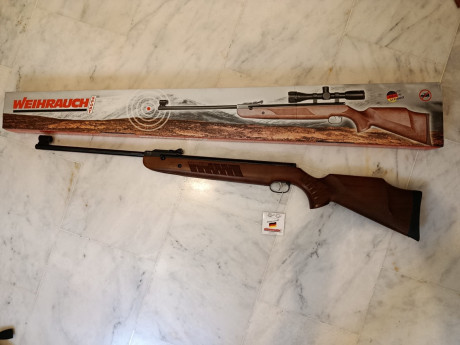 Vendo carabina Weihrauch HW 95 S carrillera y cantonera ajustables.
Comprada el 9 de junio de este año 00